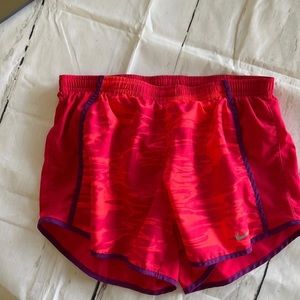 Nike Dri-Fit Shorts Small Women’s